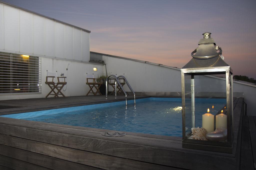 Pavi Apts Ljubljana - Private Rooftop Swimming Pool Номер фото