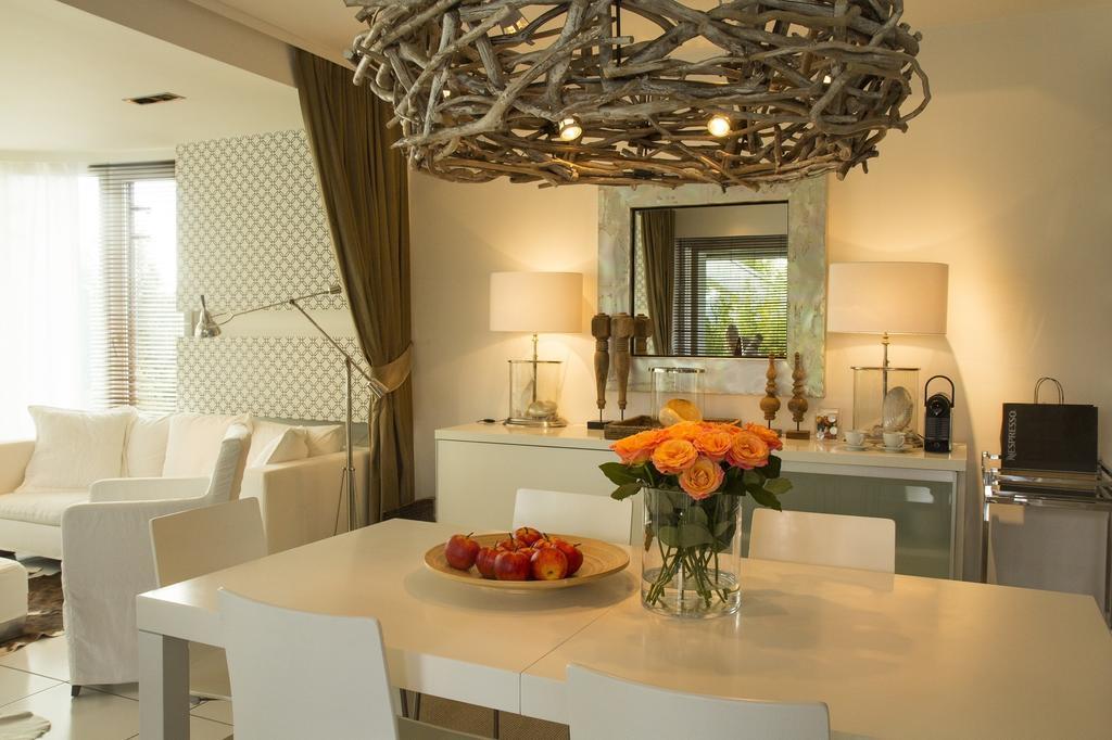 Pavi Apts Ljubljana - Private Rooftop Swimming Pool Номер фото